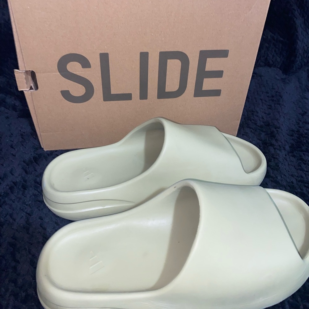 adidas Yeezy Slide Resin